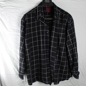 Men’s light flannel shirt